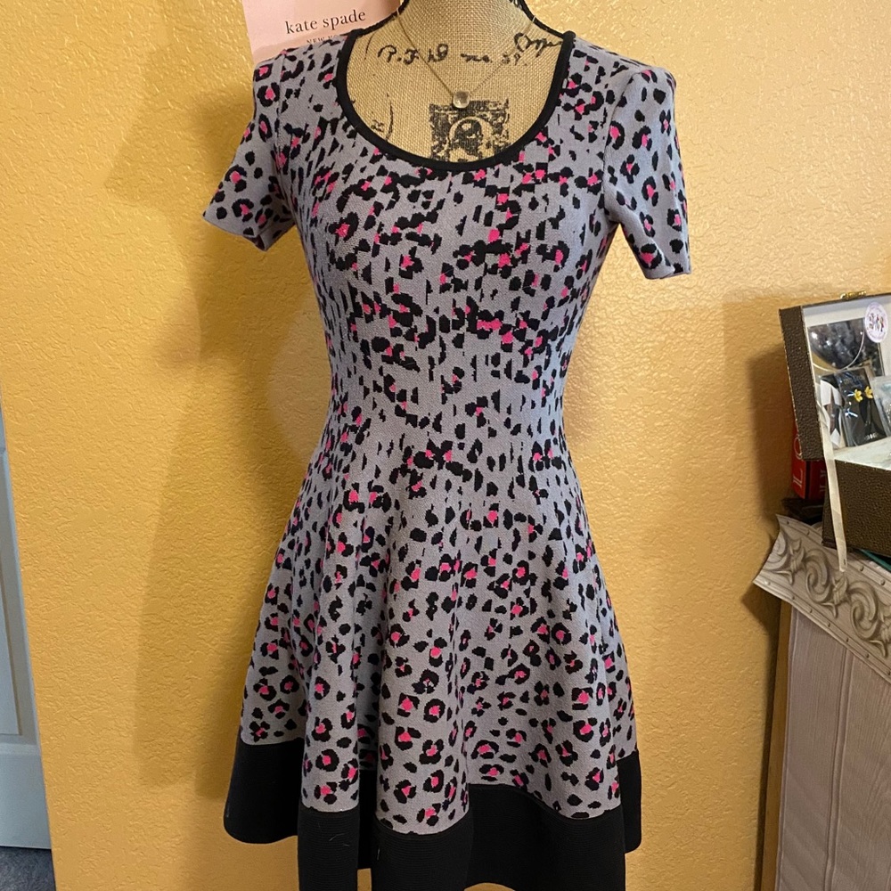 KATE SPADE NEW YORK sz S HOST PICK